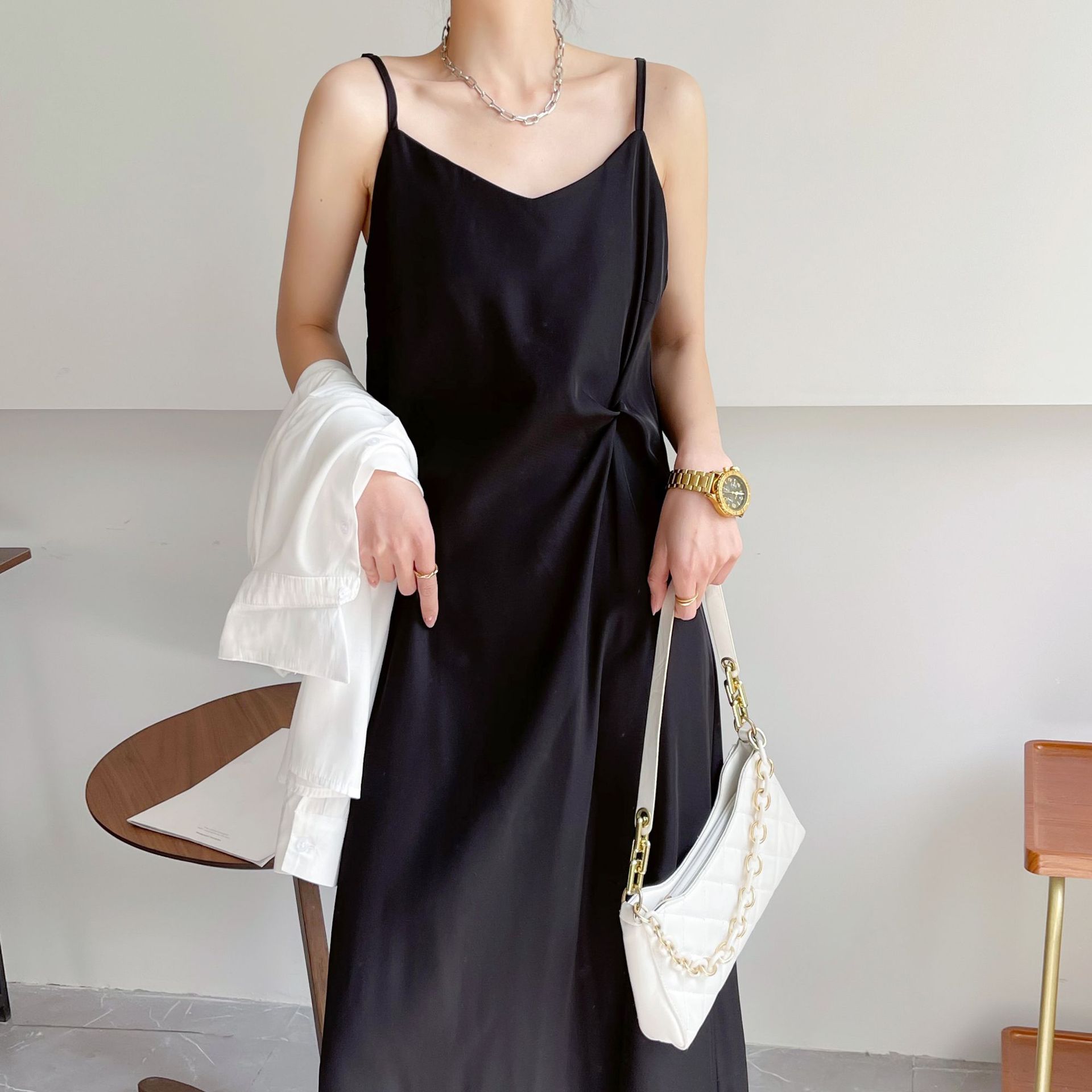 法式气质通勤高级感轻奢夏季打底吊带裙连衣裙中长款女内搭  x163