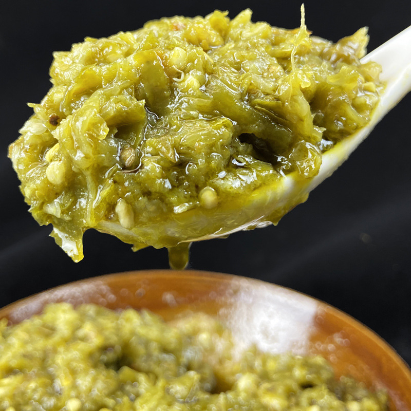 擂辣椒皮蛋擂椒烧椒蒜蓉抖辣椒酱瓶罐装青椒拌饭酱即食鲜椒下饭菜