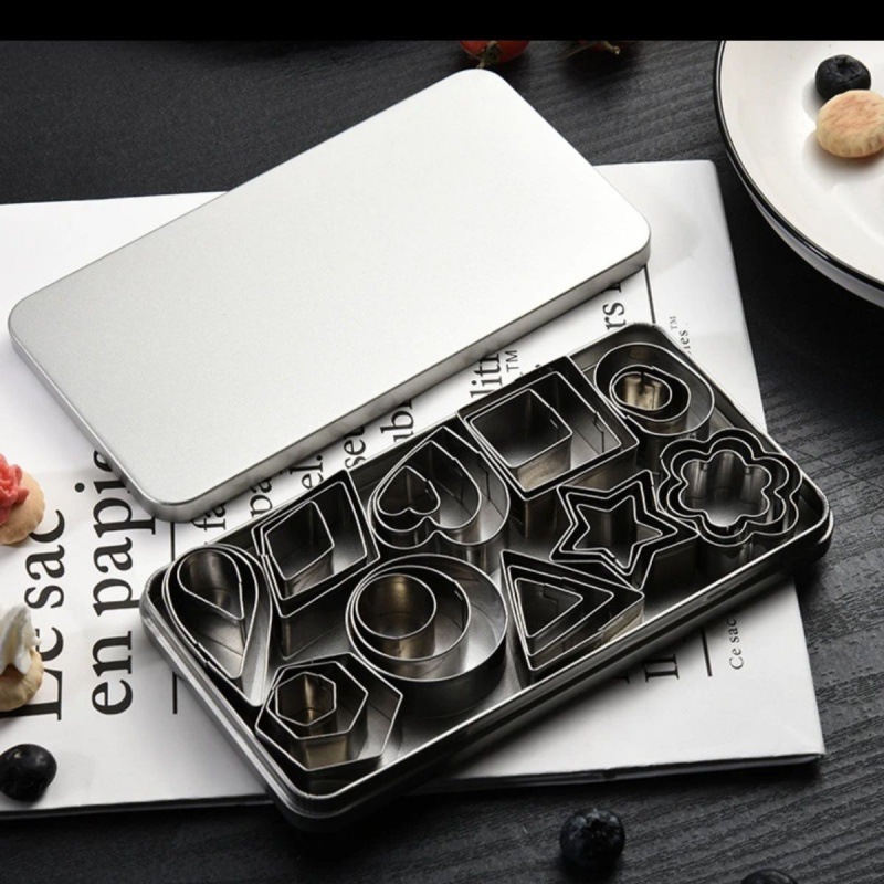 烘焙饼干模具不锈钢30件套爱心五角星水滴曲奇翻糖水果切模家用热