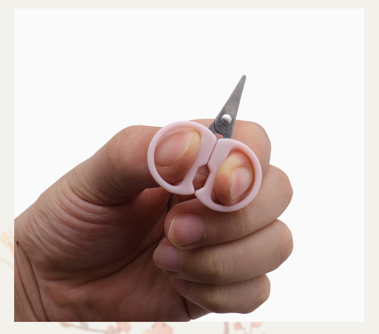 厂家批发随身便携式小剪子 小号直头迷你小剪刀 刺绣线头针线剪刀