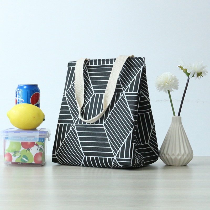 2021 New Insulated Lunch Bag Oxford Cloth Thick Aluminum Foil Picnic Thermal Bag Amazon Lunch Bag Spot