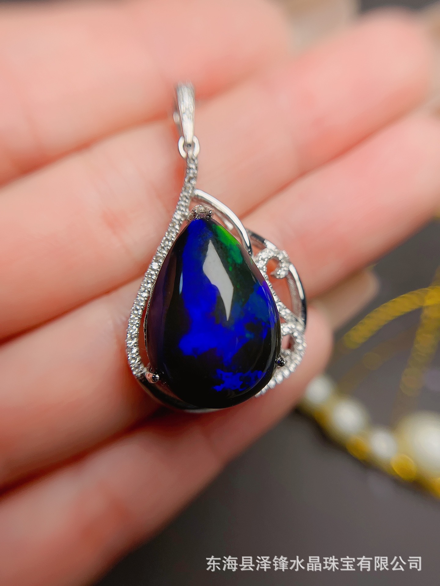 天然黑欧泊吊坠s925银爆款热销女饰主石15*22欧美时尚潮流批发