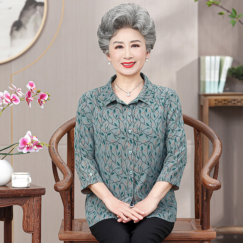 中老年人春装中袖衬衫女奶奶薄款妈妈装翻领开衫休闲老人太太衣服