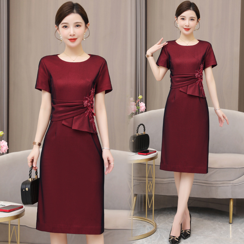 喜婆婆婚宴装红色礼服裙2024夏季新款妈妈装重工钉珠假两件连衣裙