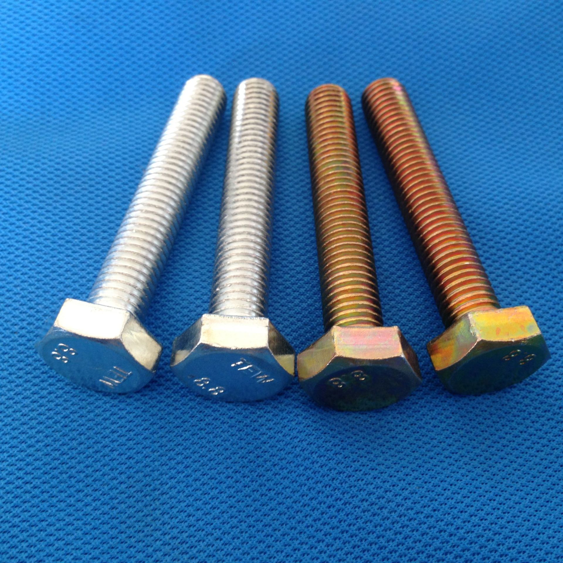 现货din933 m7螺栓螺母(德标25kg/件)本色镀锌蓝白彩