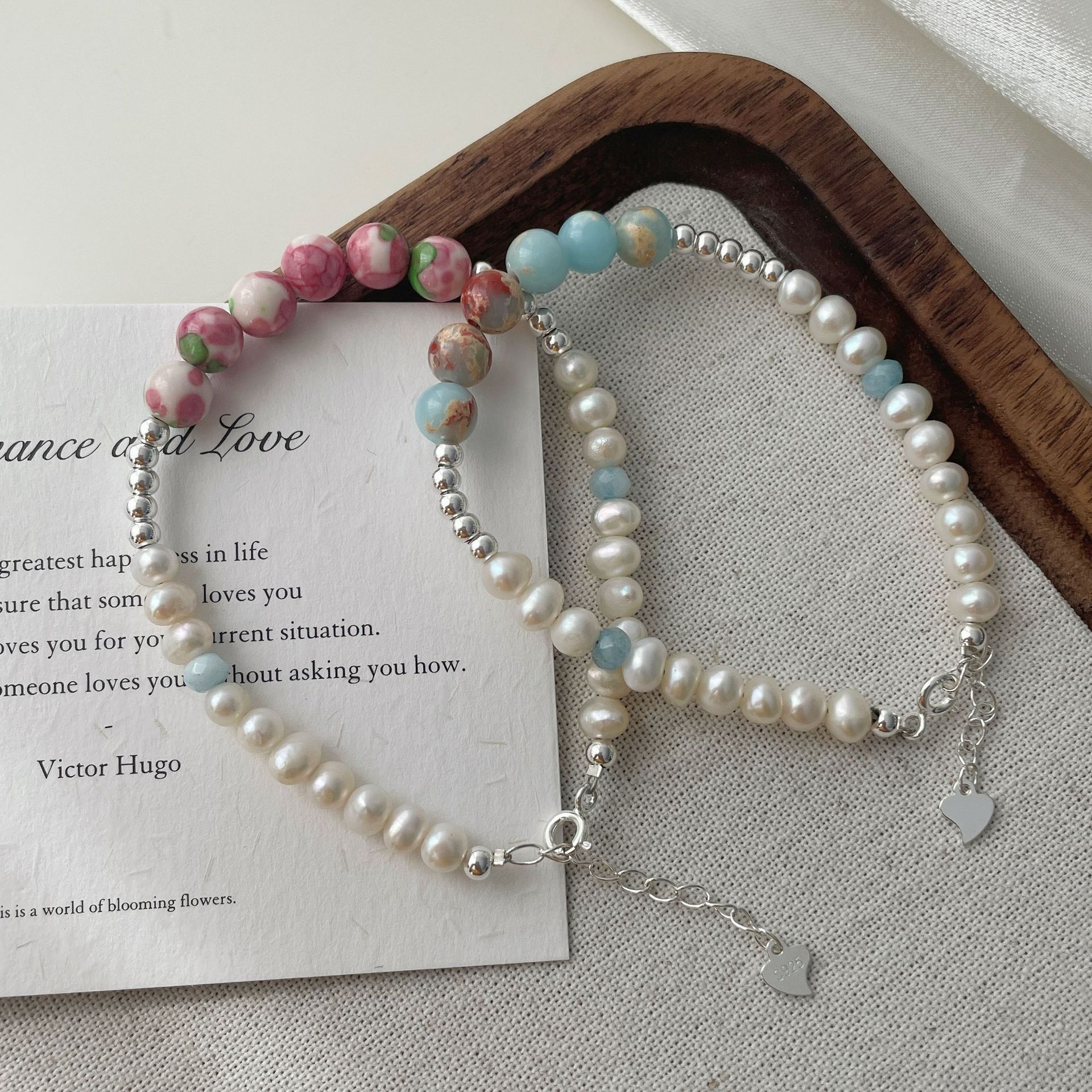 艾芙拉实拍小清新甜美闺蜜手串s925纯银淡水珍珠寿山石银珠手链女