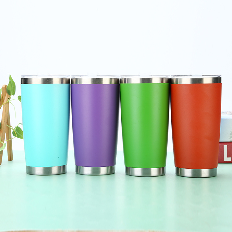 Cross-Border 20Oz Plastic Spraying Cup Heat and Cold Insulation Large Ice Cup Portable Solid Color Car Water Cup Wholesale