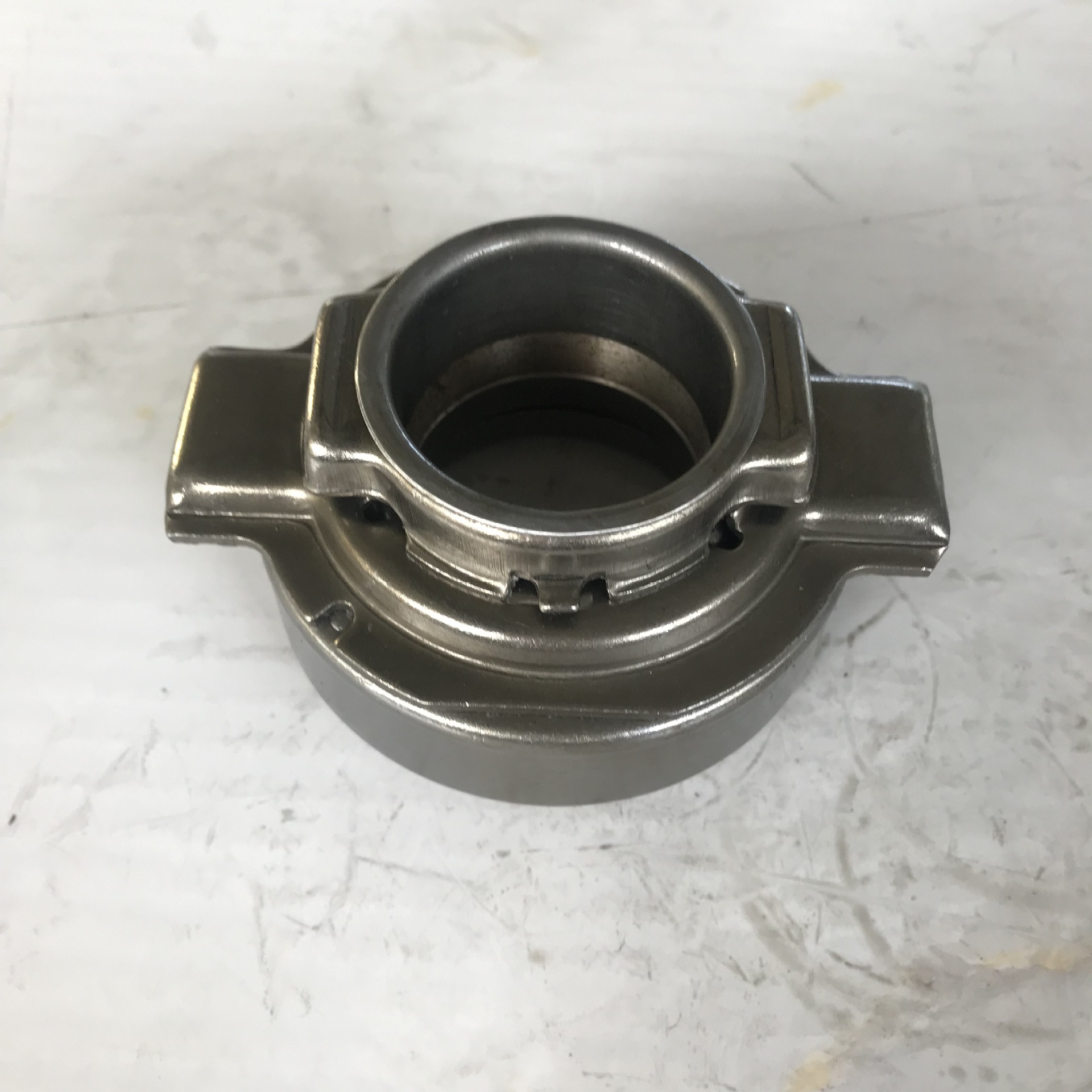 销售汽车轴承me602710分离轴承me605584/41421-4a000/me600340