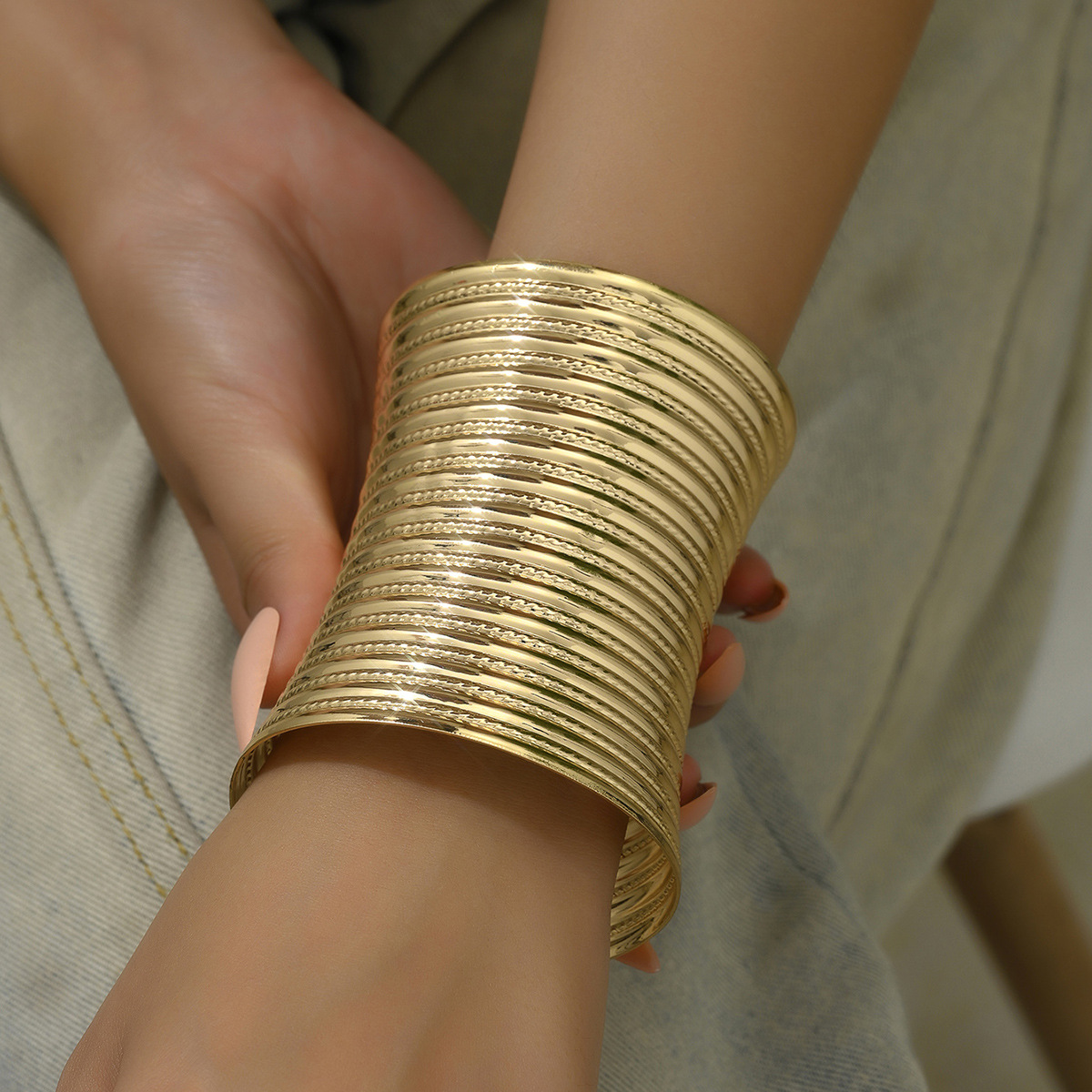 跨境欧美新娘金色手环臂环夸张金属开口手镯婚礼饰品个性女手饰