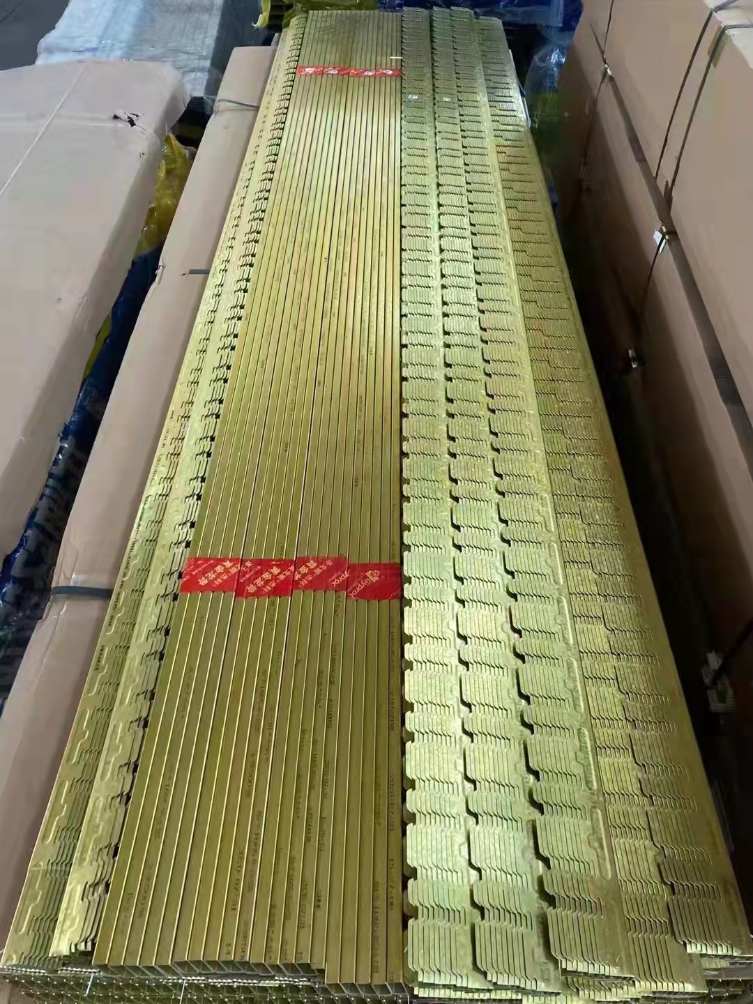 圣戈班杰科黄金轻钢龙骨防锈龙骨隔墙吊顶专用龙骨-阿里巴巴