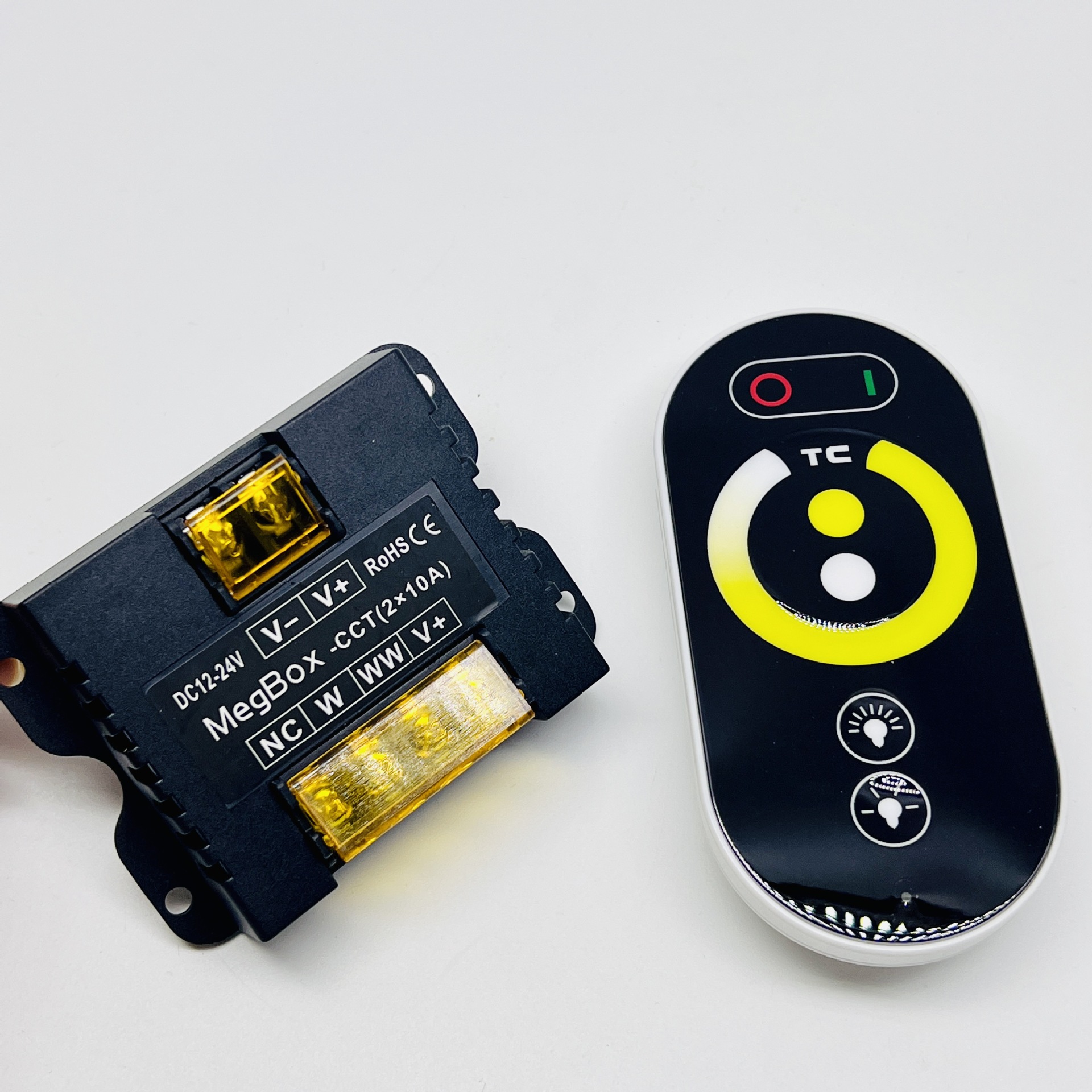 优新品 小彩盒双色温灯带触控制器led低压灯调光 rf无线遥控开关