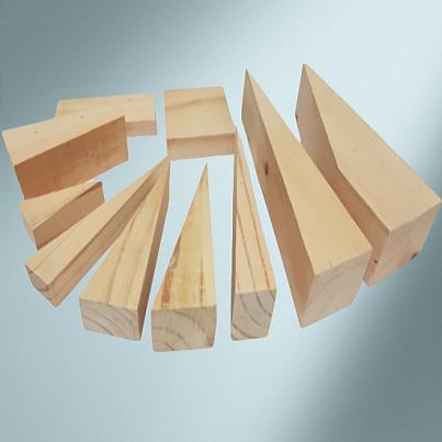 三角木块楔子门窗安装木工实木滑轨垫木塞木肖木尖木榫工地