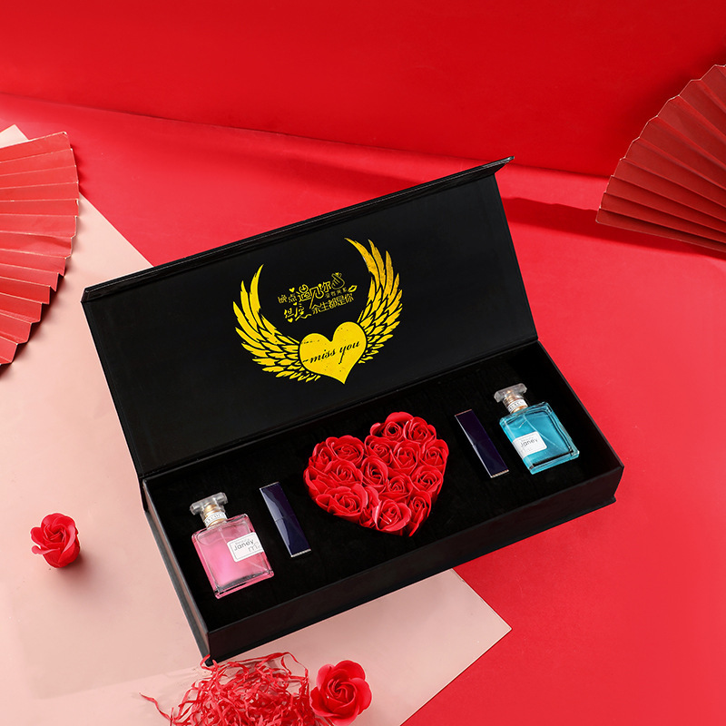 Live 520 Valentine's Day Birthday Gift Makeup Set Student Cheap Hanlu Perfume Lipstick Eye Shadow Gift Box