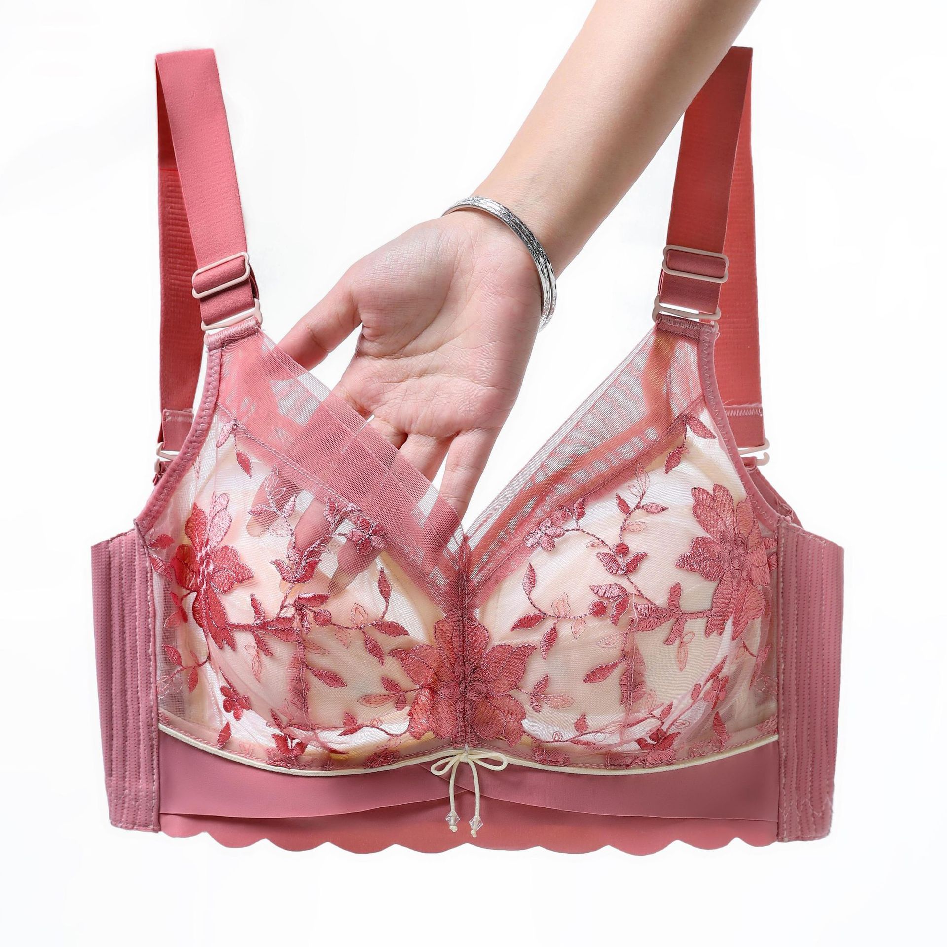 夏季超薄款刺绣乳胶大码内衣女大胸显小无钢圈调整型聚拢性感蕾丝
