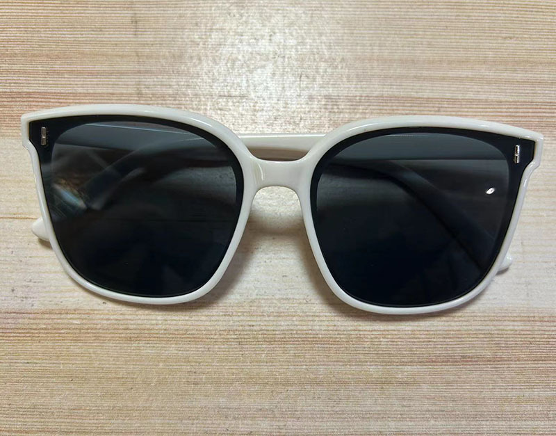 2023 New Korean Sunglasses for Men and Women Tik Tok Live Stream Sun Shade Sunglasses Uv Protection Glasses Wholesale