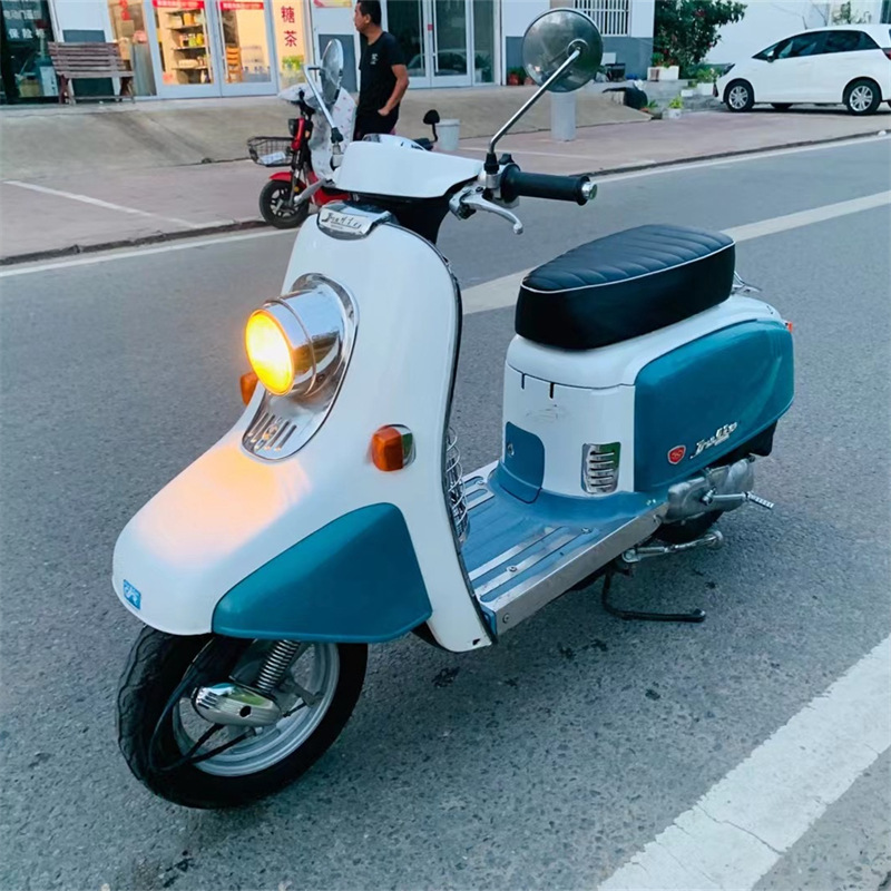 二手雅马哈火车小龟50cc踏板摩托车女士复古燃油代步车