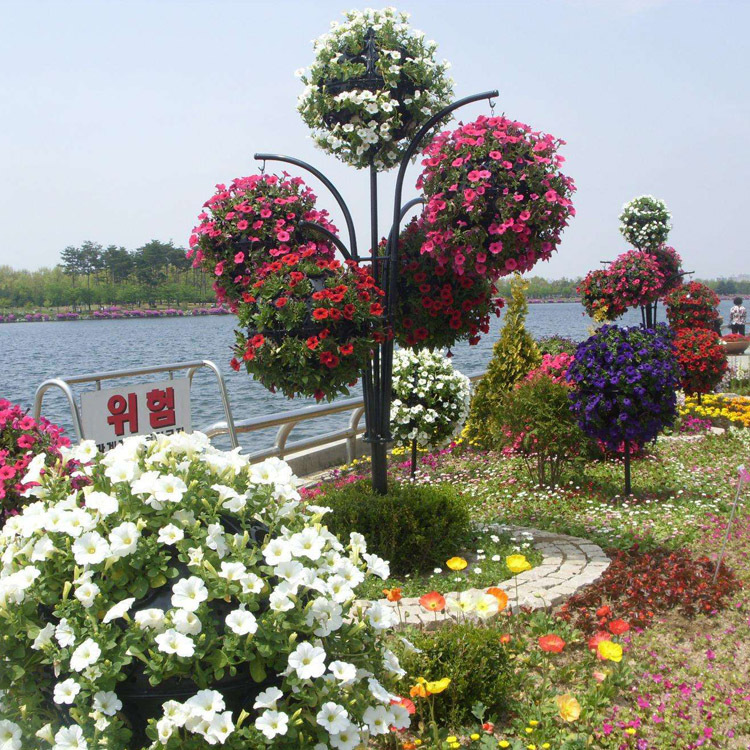 铁艺树造型花树铁架树艺术树景观树花架树吊球挂球树