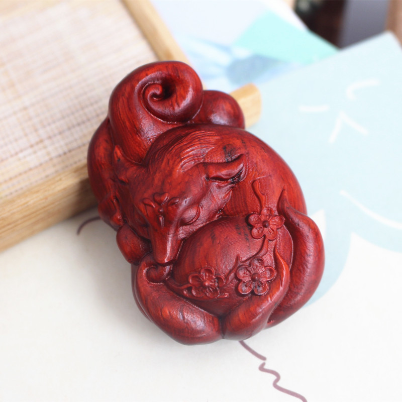 紫檀木狐狸手把件吊坠钥匙扣檀木九尾狐木制把玩车挂件紫檀狐狸