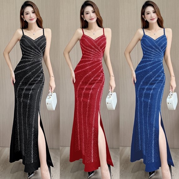 4968吊带黑色晚礼服女新款高级感名媛连衣裙轻奢小众高端性感开叉