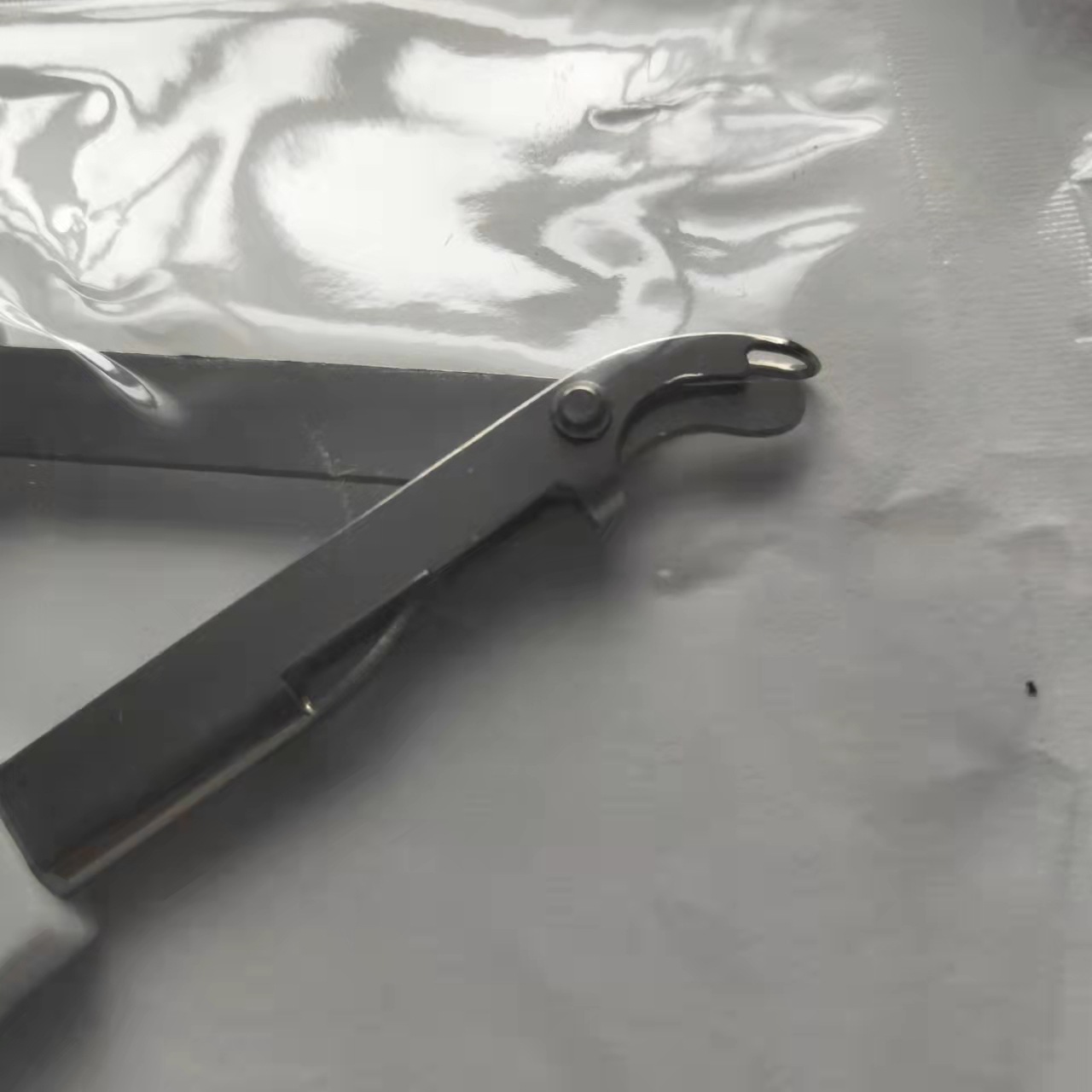 皮肤缝合起钉器术后拆线起钉器钛钉取钉器一次性使用皮肤拆钉器