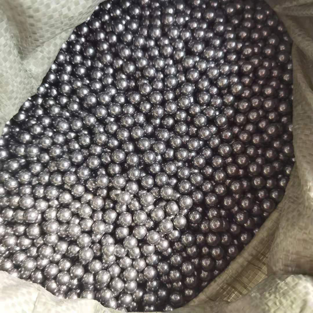 8mm钢珠弹弓配件钢珠圆珠铁珠非标镜面钢珠批发弹弓娱乐一包100粒
