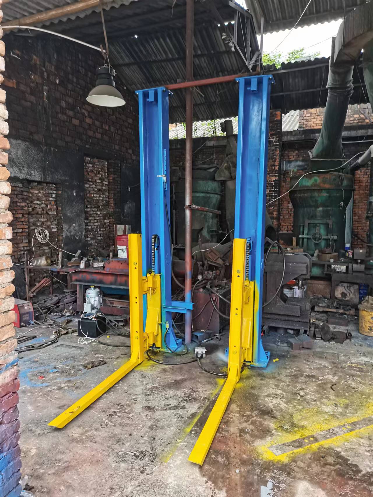 不锈钢液压提升机