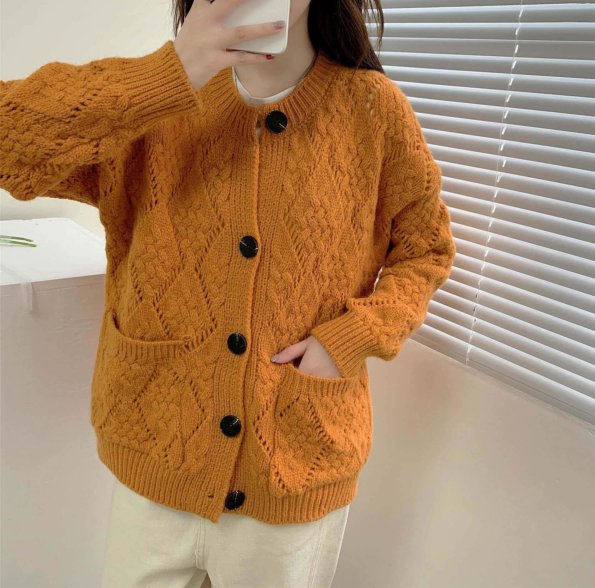 早秋粗线加厚毛衣外套宽松慵懒风麻花上衣针织开衫女2021新款秋装