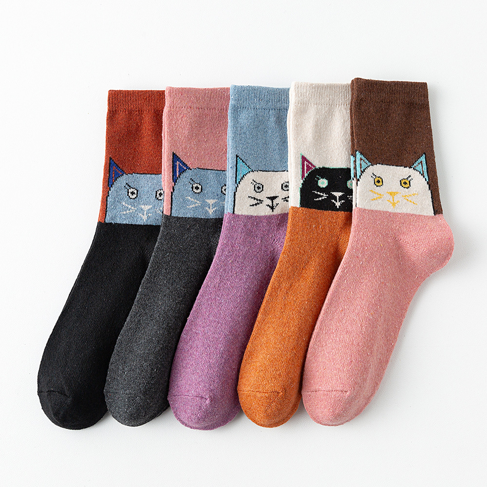 亚马逊跨境外贸袜子女中筒袜秋冬卡通可爱兔羊毛袜加厚地板袜新款