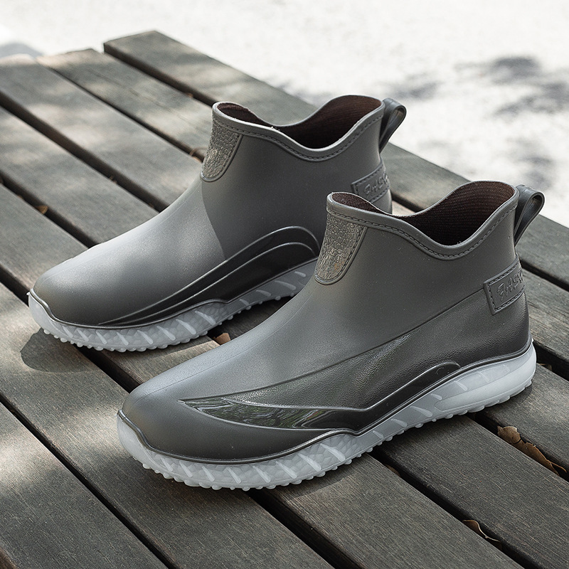 2023 New PVC Low Tube Couple Casual Rain Boots Thickened Outer Wear Low Heel Waterproof Non-Slip Stylish Rubber Shoes