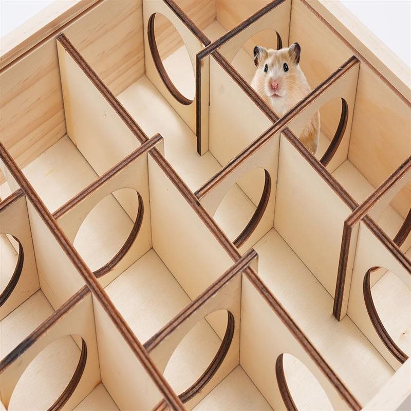 仓鼠金丝熊玩具木制迷宫爆款智力开发宠物用品实木益智玩具带玻璃