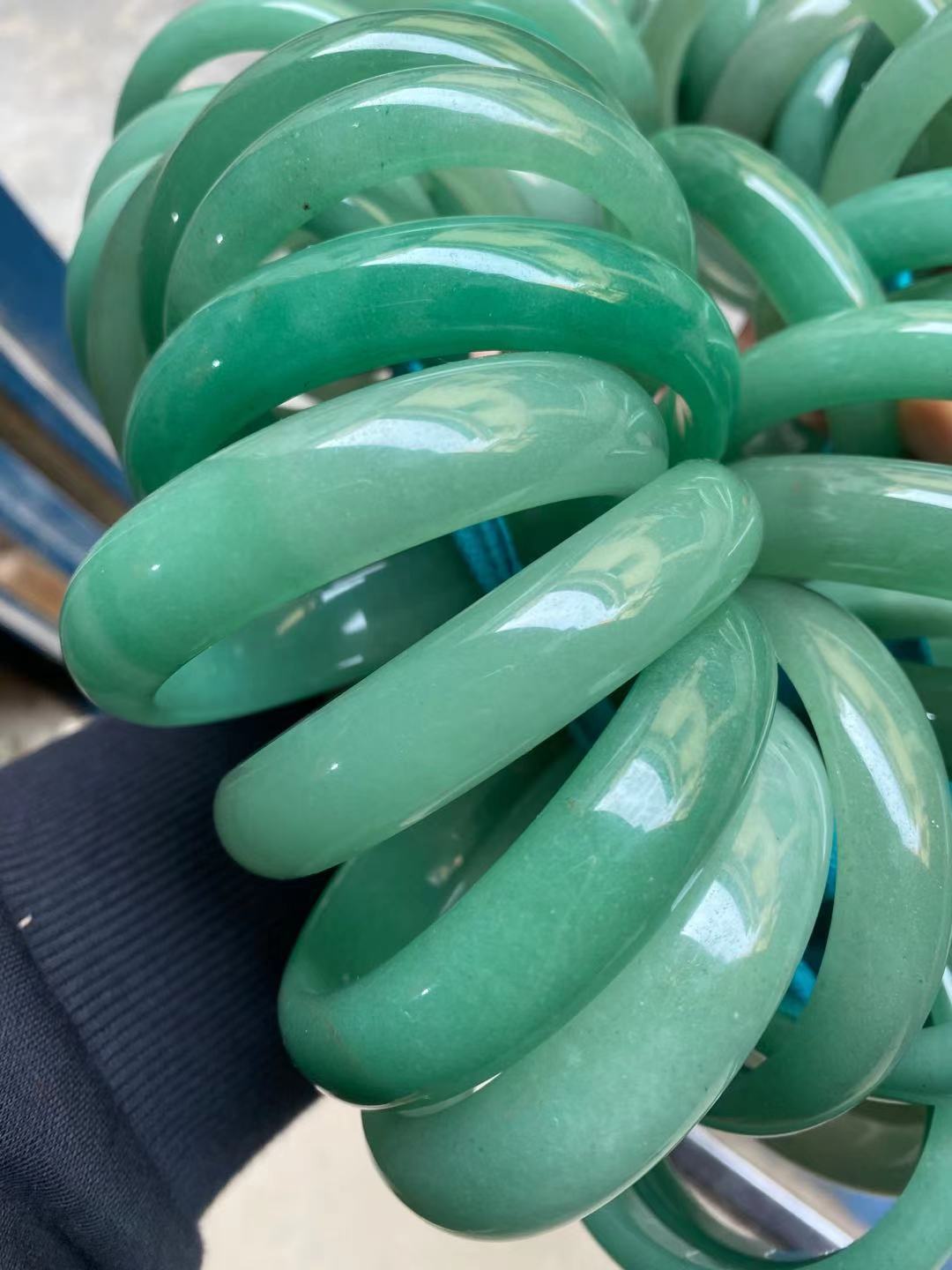 天然东陵玉手镯印度翡翠玉镯子满绿冰种玉石玉器镯子直播货源批发