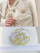 淡水珍珠胸针真珍珠2022年新款韩版厚镀金设计感保色合金胸针胸花
