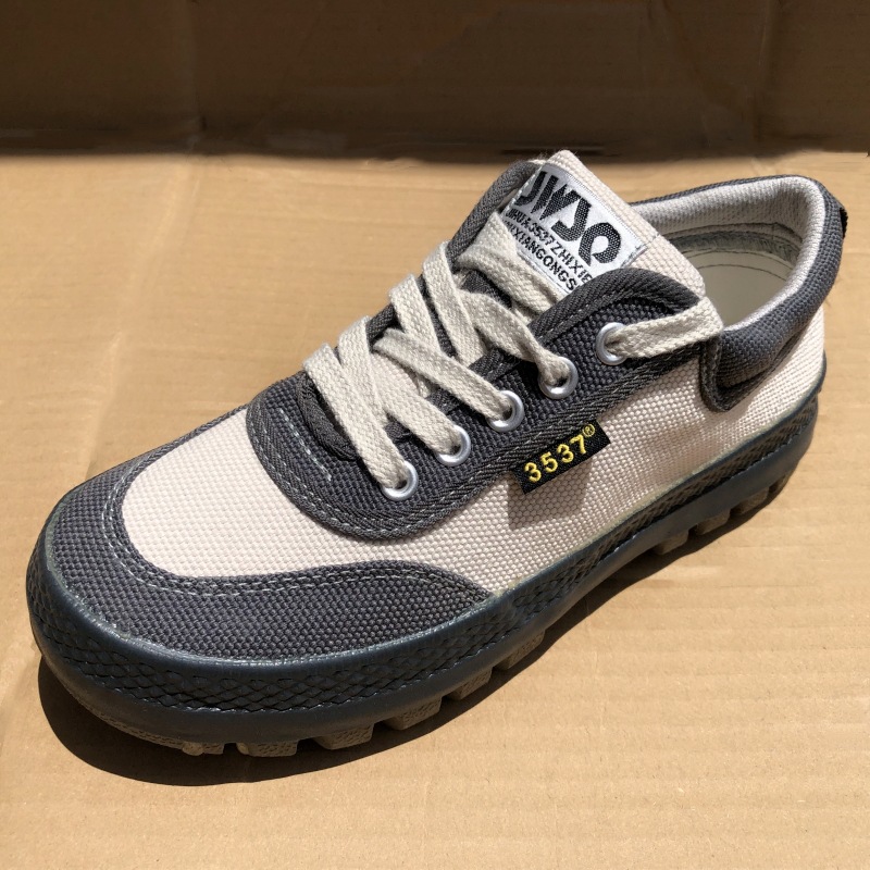 贵州3537新款户外登山鞋白色徒步休闲鞋劳保工作鞋工地干活解放鞋