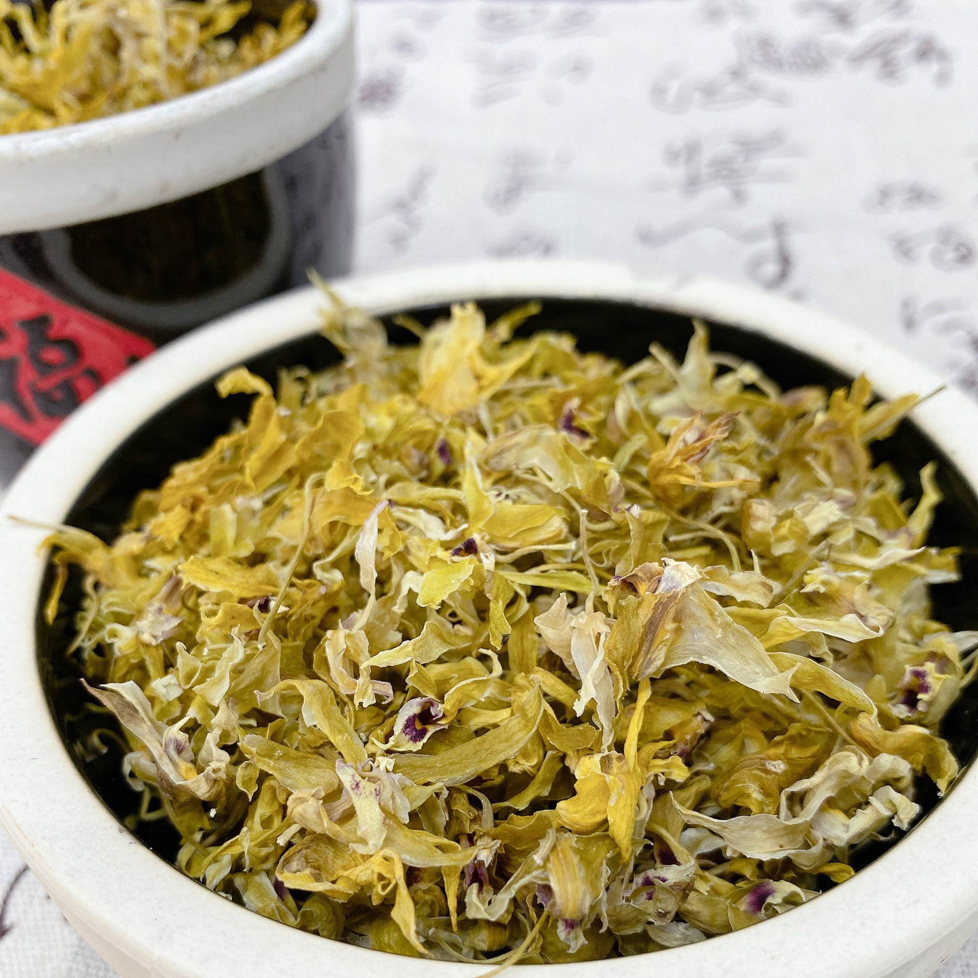 浙江铁皮石斛花 户外种植云南鼓槌花铁皮紫皮石斛花基地一件代发