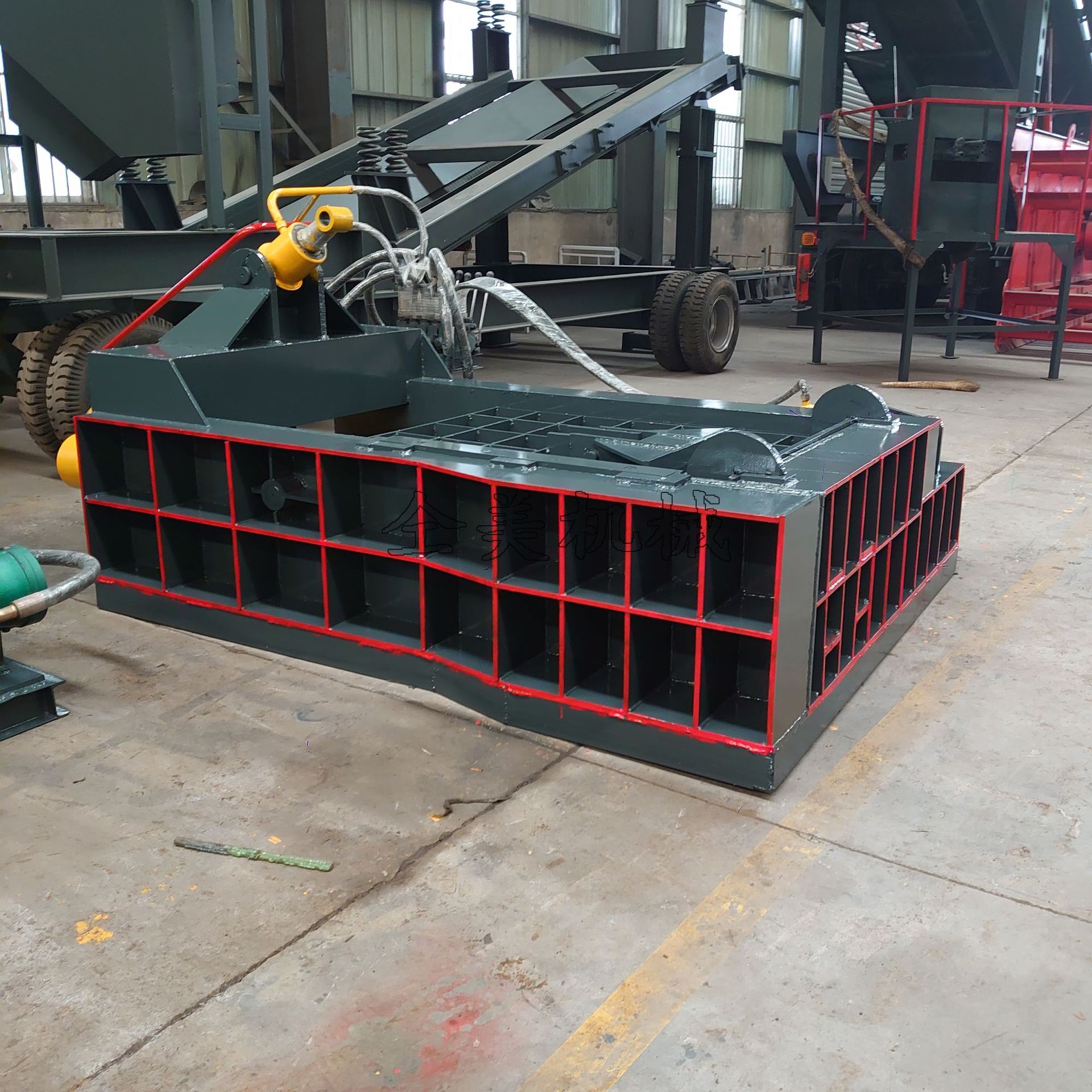 废铁金属液压打包机 金属杂料侧翻推包铁桶压块机