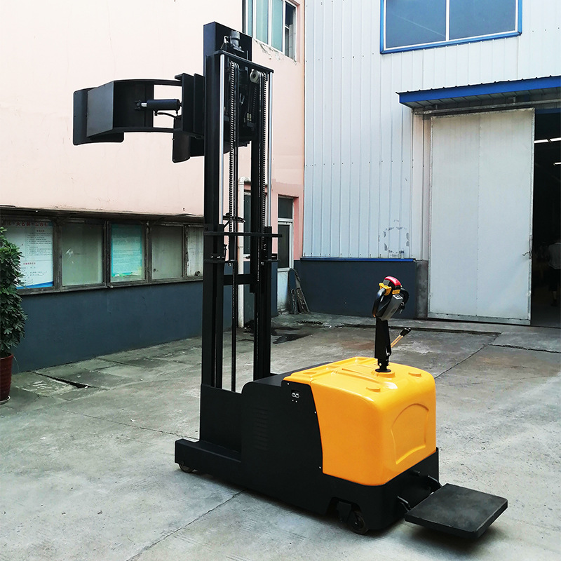 全电动抱夹叉车自动夹包机360翻转软抱纸筒布卷夹冰箱电器夹抱车