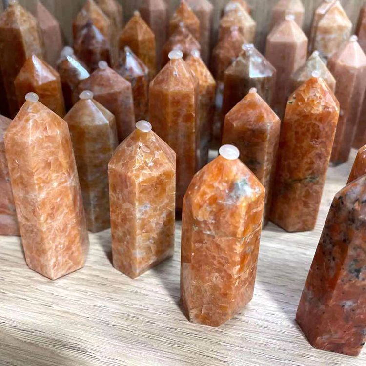 厂家直销原石天然水晶柱子 六棱柱太阳石单尖柱子摆件