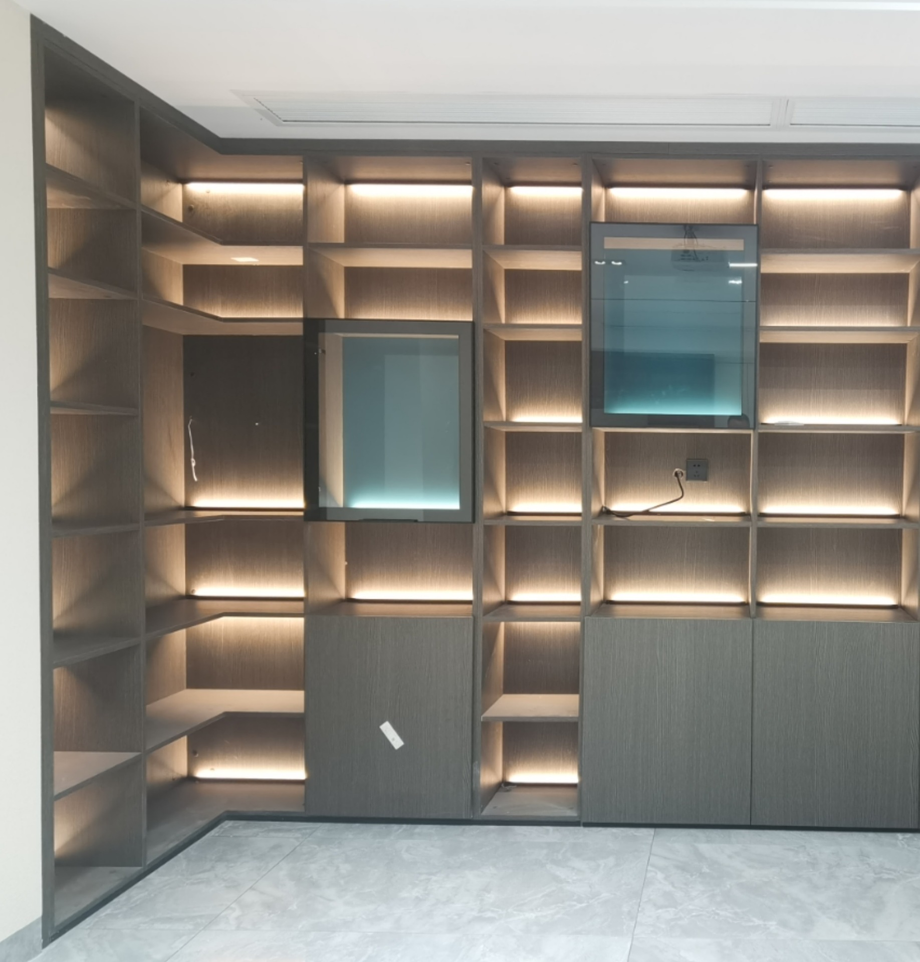 衣柜灯带18厘双面发光层板灯上下发光层板灯后置卡18厘层板灯柜灯