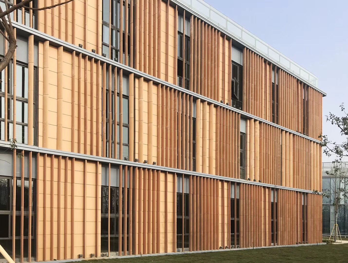 陶板幕墙陶土板幕墙异形陶板干挂,厂家生产颜色多种免费拿样