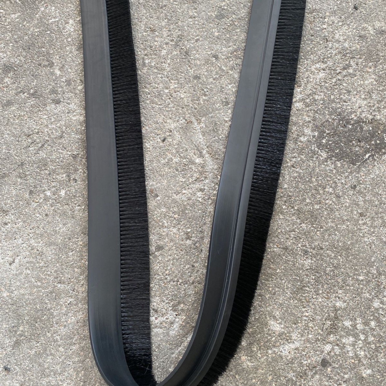 洗地机通用挡水条密封毛刷裙边条刷适用于洁耀玛西尔扬子