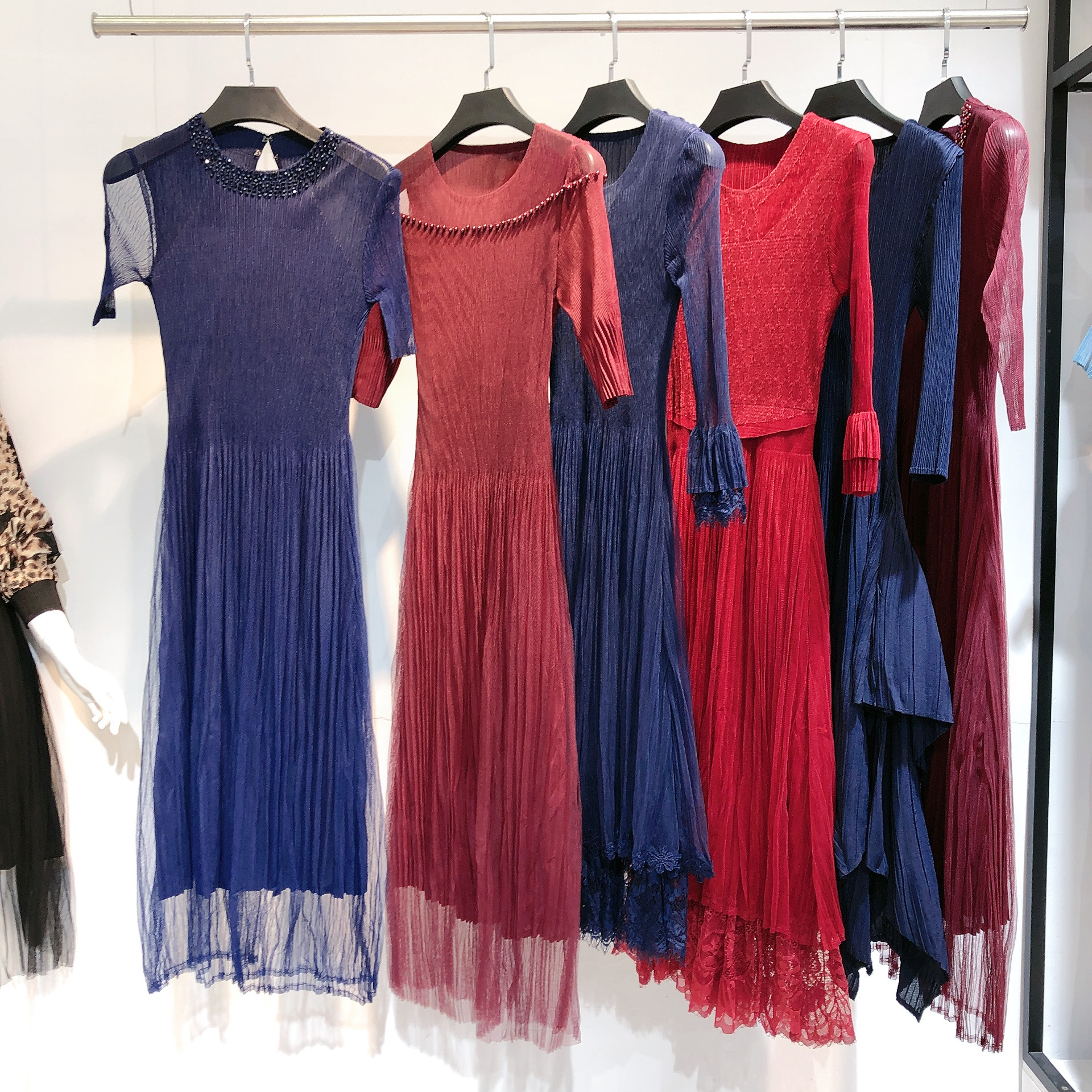 杭州四季青女装 宽松淑女连衣裙女装 品牌折扣走份女装批发21夏