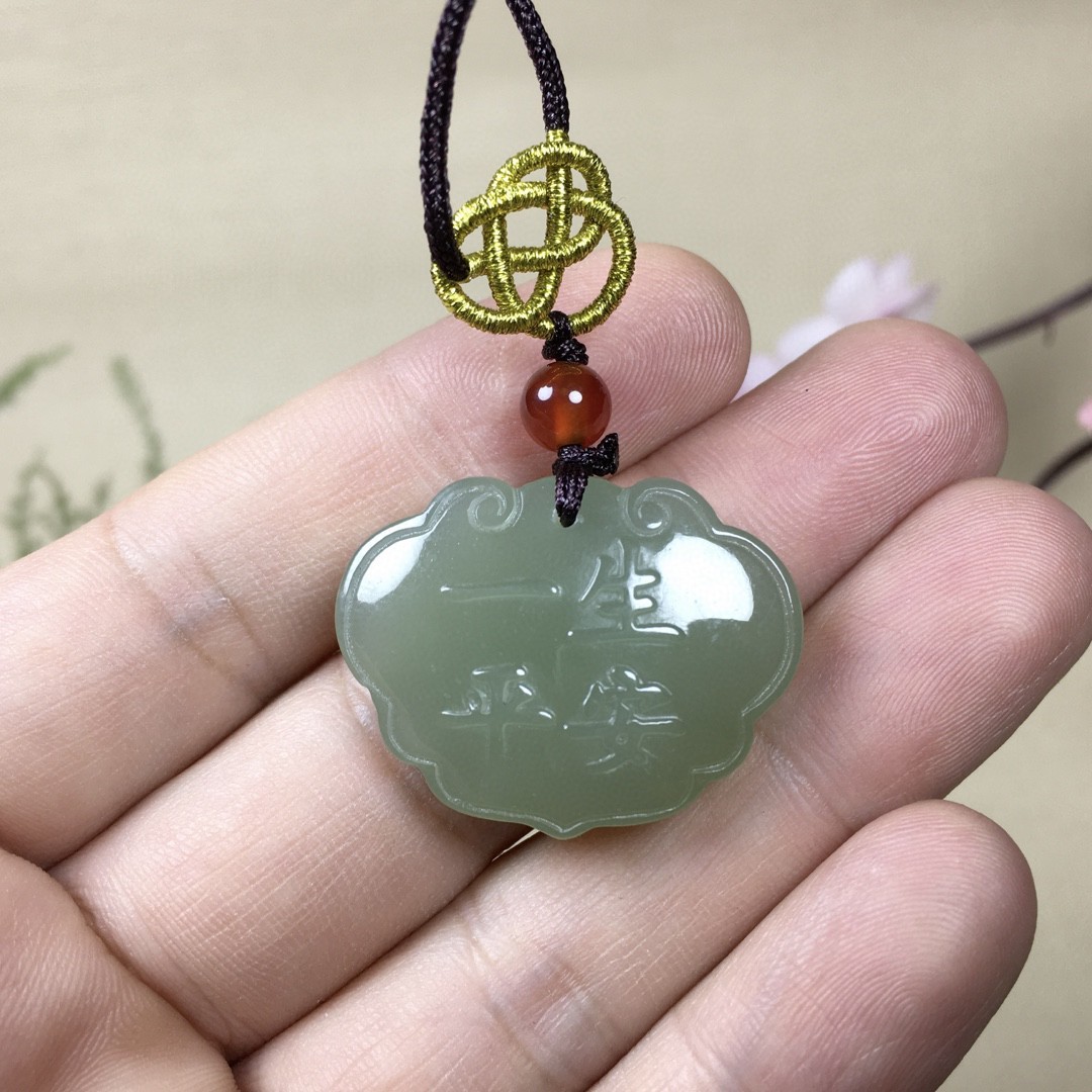 批发和田玉青白玉如意锁吊坠男女款宝宝锁一生平安长命锁玉挂件