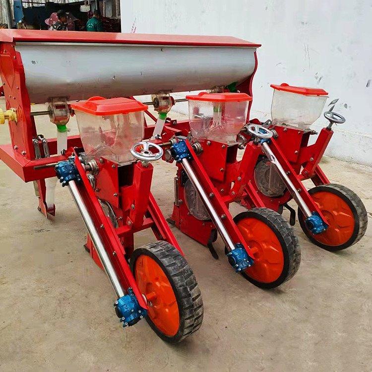 拖拉机带施肥玉米精播机 免耕施肥谷子种植机 胡萝卜小白菜播种机