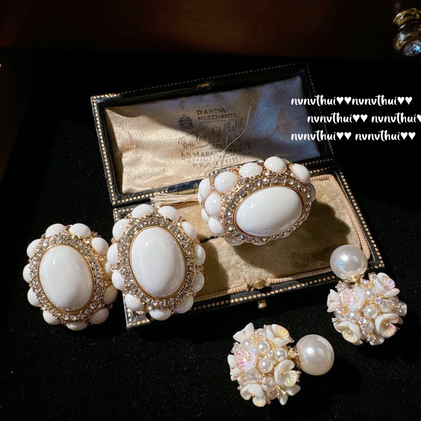 Sotheby's Cream Egg-Shaped Flower Gem Earrings Vintage 18K Gold Plating Cream Rose Zircon Earrings