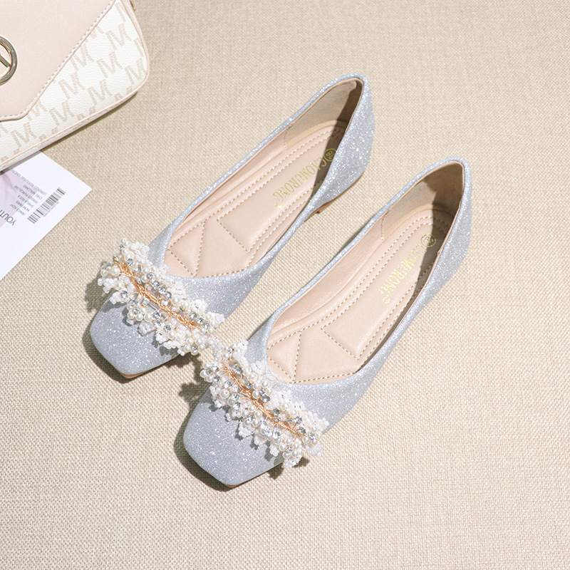 法式粗跟高跟鞋春夏新款时尚珍珠水钻扣方头单鞋女低跟仙女伴娘鞋