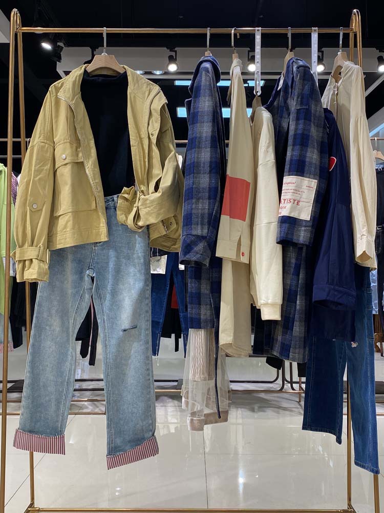 马克华菲品牌折扣女装冬专柜撤柜风衣大衣设计感气质外套批发份货