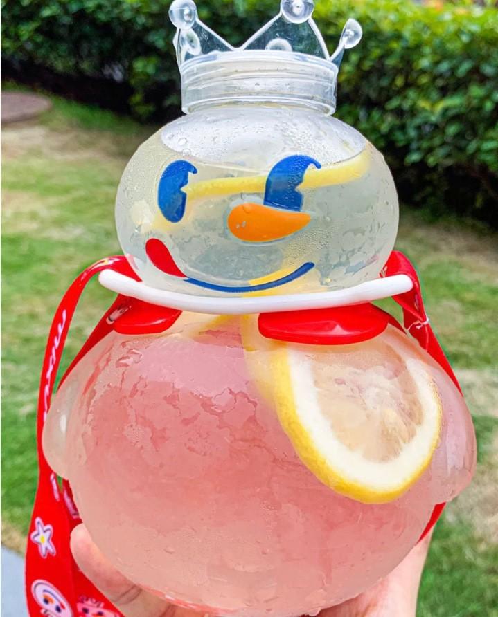 蜜雪冰城雪王吨吨桶夏季儿童手提可爱大容量奶茶女水杯子便携