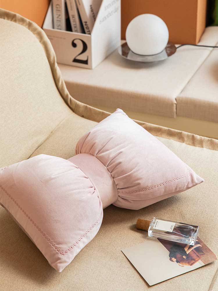 蔓越家意大利绒刺绣腰枕天鹅绒蝴蝶结靠垫ins飘窗靠枕床头抱枕