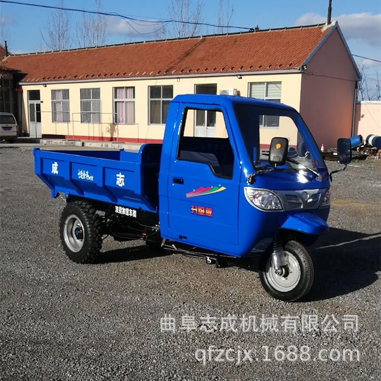 18马力农用三轮车 建筑工程自卸式翻斗车 全封闭驾驶室柴油运输车