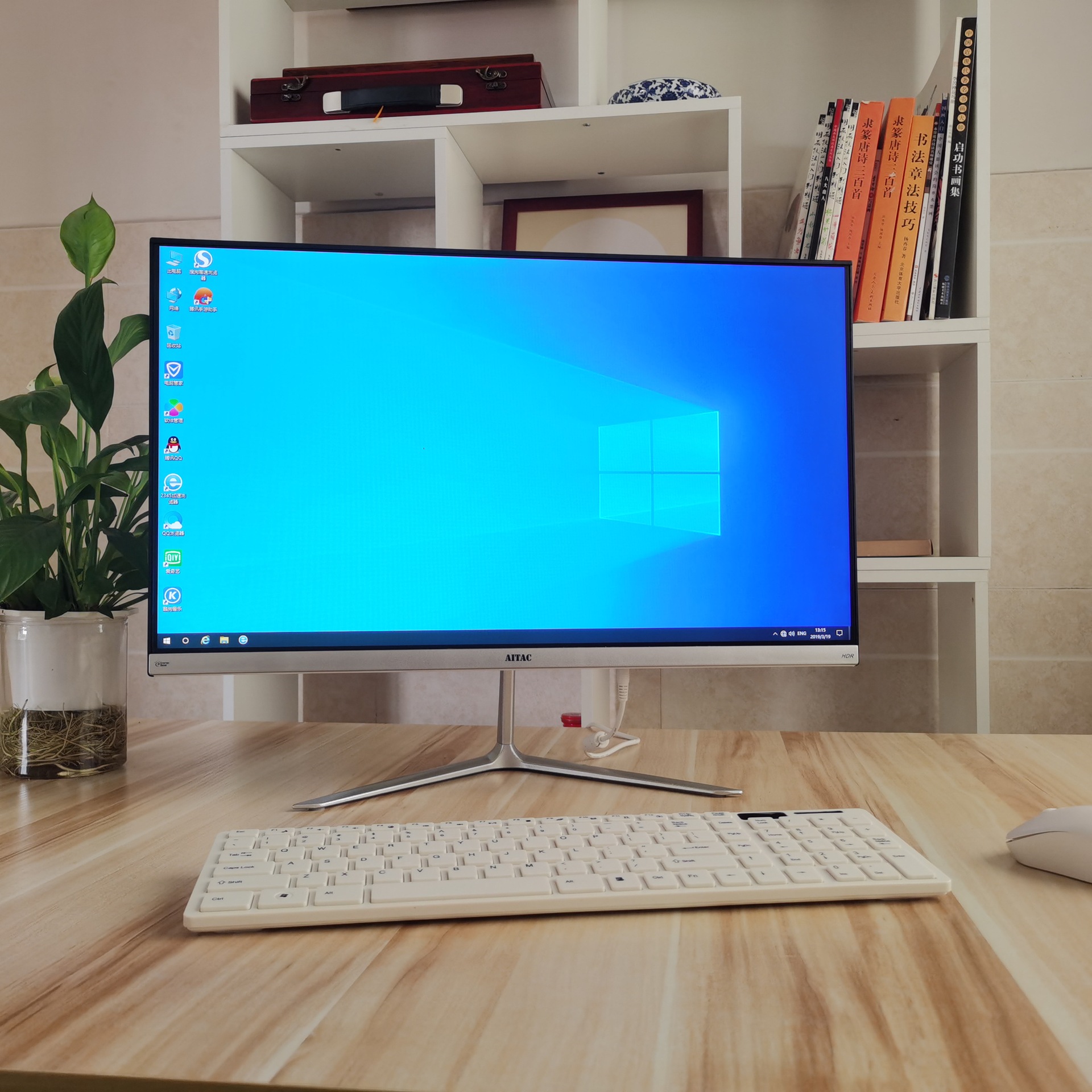 爱塔无边框24寸平面一体机电脑含全视角屏套料skd工厂